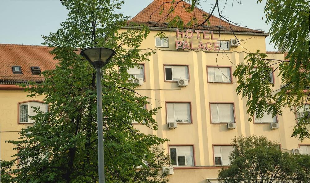 Hotel Zepter Palace バニャ・ルカ エクステリア 写真